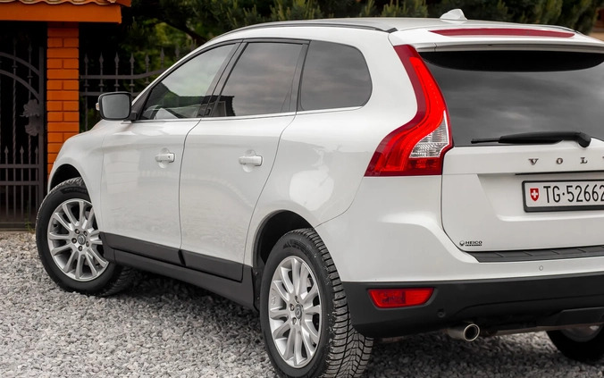 Volvo XC 60 cena 47900 przebieg: 246498, rok produkcji 2009 z Susz małe 631